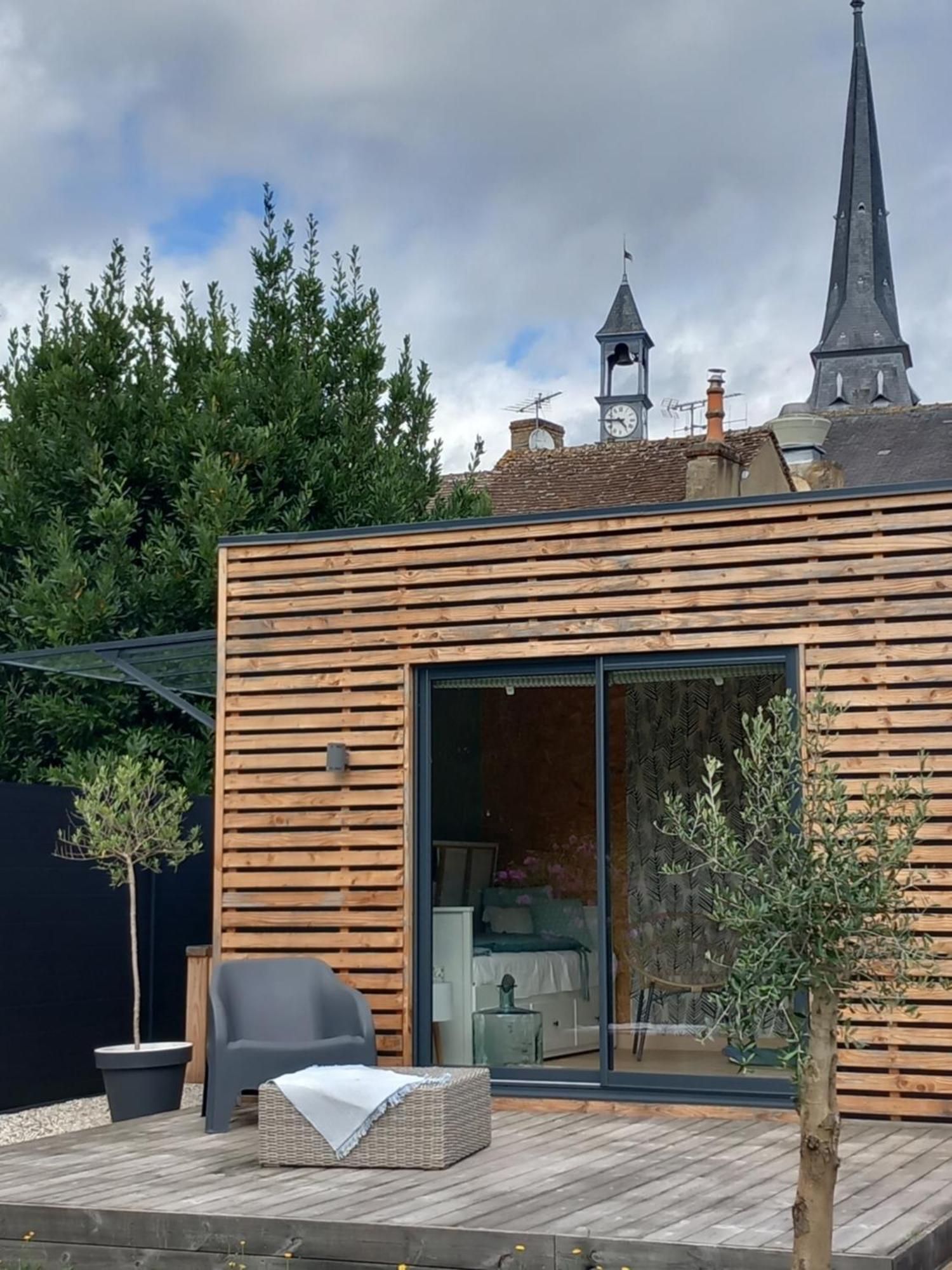Lodge Au Vent Savigne-l'Eveque Exteriör bild
